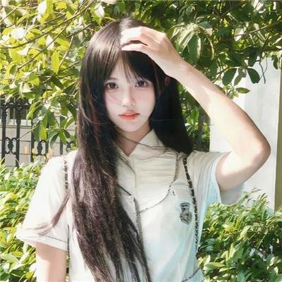湖畔春晓